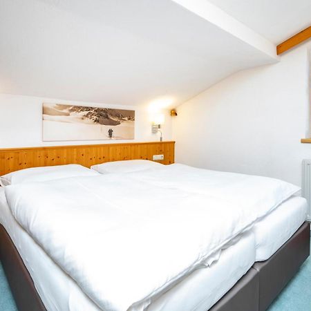 Bed and Breakfast Haus Christaldo St. Anton am Arlberg Zewnętrze zdjęcie
