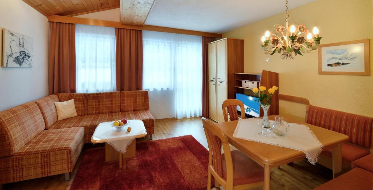 Bed and Breakfast Haus Christaldo St. Anton am Arlberg Zewnętrze zdjęcie