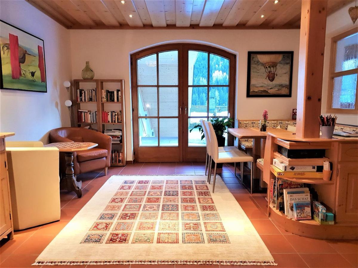 Bed and Breakfast Haus Christaldo St. Anton am Arlberg Zewnętrze zdjęcie